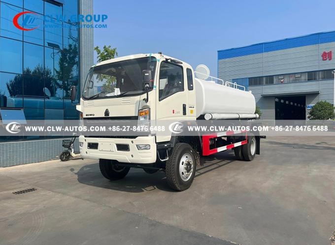 Sinotruk HOWO 4Ã4 Water Sprinkler Truck water cannon detail