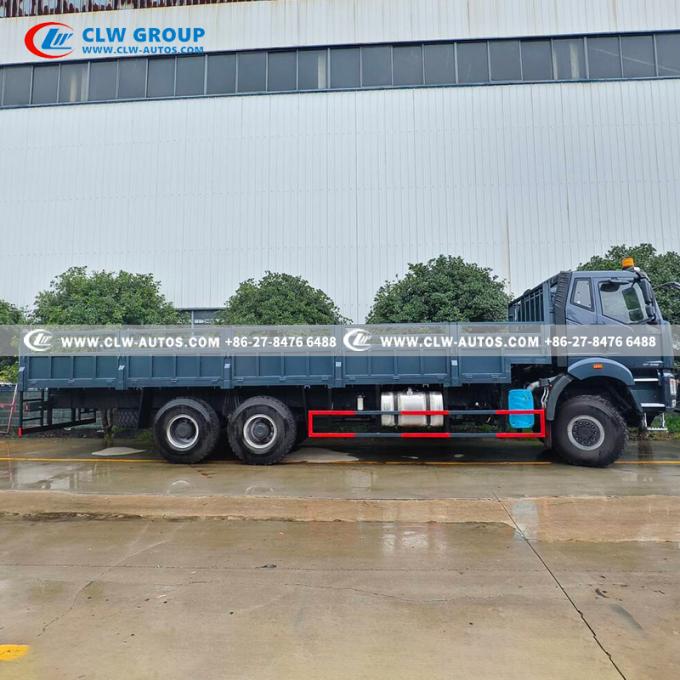 FAW J6P 6×6 Off-Road Cargo Truck interior cabin